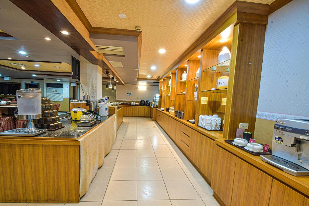 Jinsha Lake Side Hotel Buitenkant foto